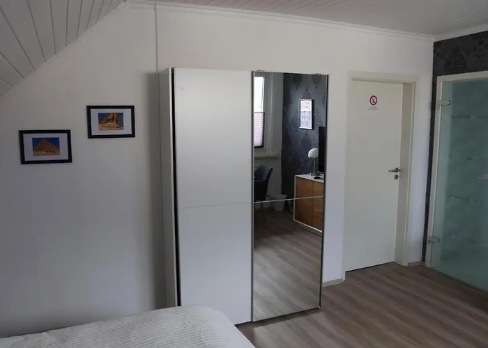 Mit Eigenem Bad Und Kueche Burgwedel (Lower-Saxony)