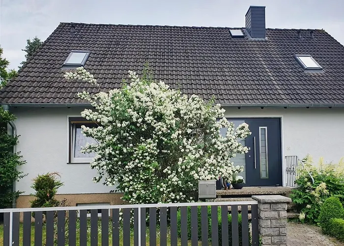 Mit Eigenem Bad Und Kueche Lägenhet